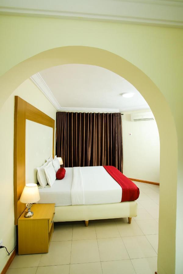 Chateux De Atlantique Hotel Aliayabiagba Dış mekan fotoğraf