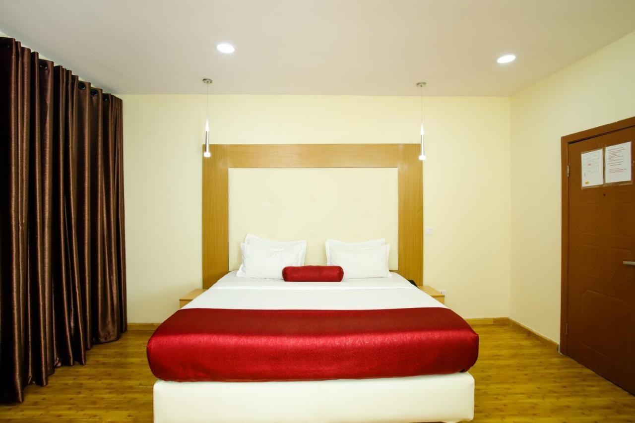 Chateux De Atlantique Hotel Aliayabiagba Dış mekan fotoğraf