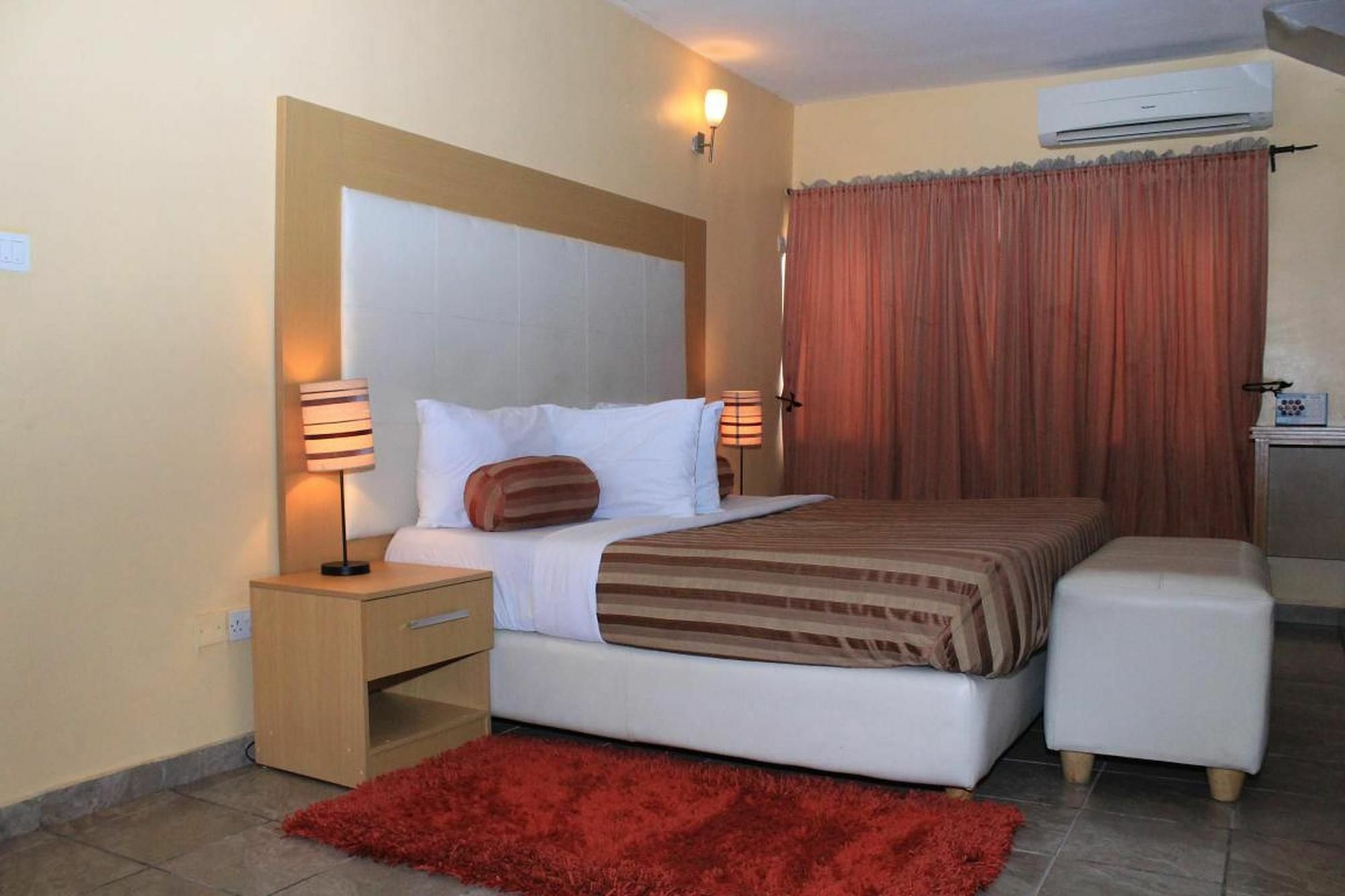 Chateux De Atlantique Hotel Aliayabiagba Dış mekan fotoğraf