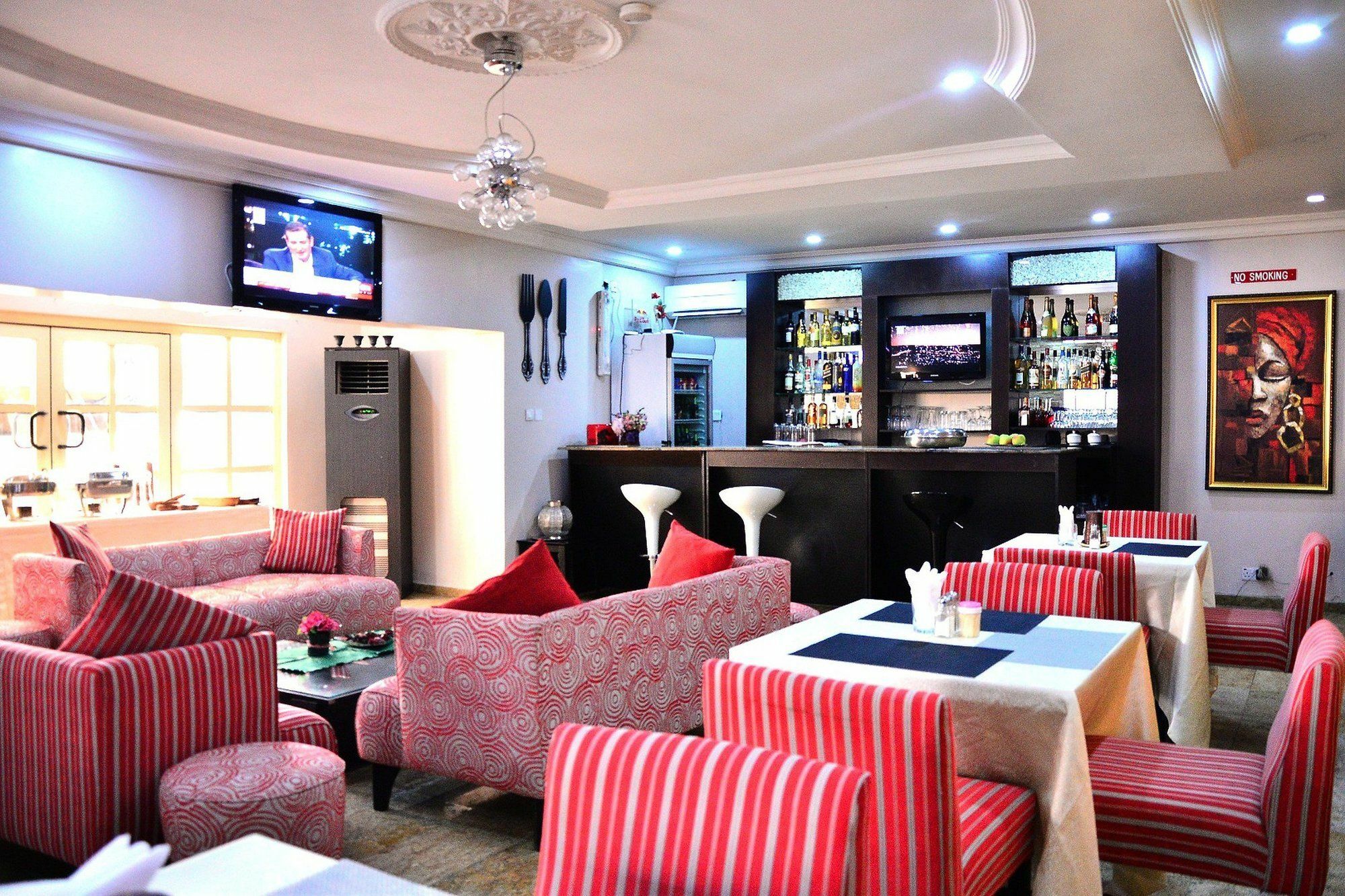 Chateux De Atlantique Hotel Aliayabiagba Dış mekan fotoğraf